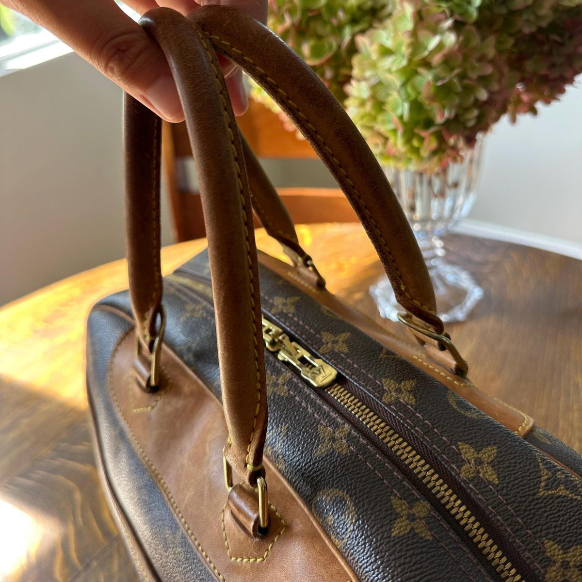 Louis Vuitton Deauville Monogram Tote